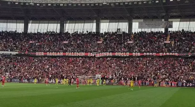 Eskişehirspor has returned to the professional leagues.