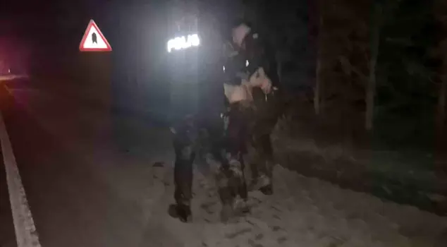 The person who escaped the identity check fell into the swamp along with the police.