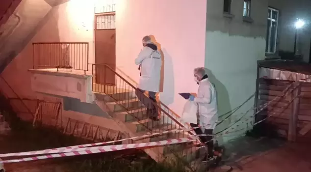 An elderly couple died from gas poisoning due to a leak from a stove in Kırıkkale.