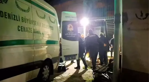 A livestock farmer lost his life after falling into a feed mixing machine in Denizli.