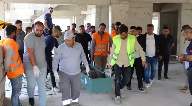 He fell from the fourth floor on his first day of work and lost his life.