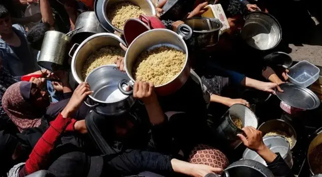 Palestinian Prime Minister Mohammed Mustafa declared Gaza a famine zone.