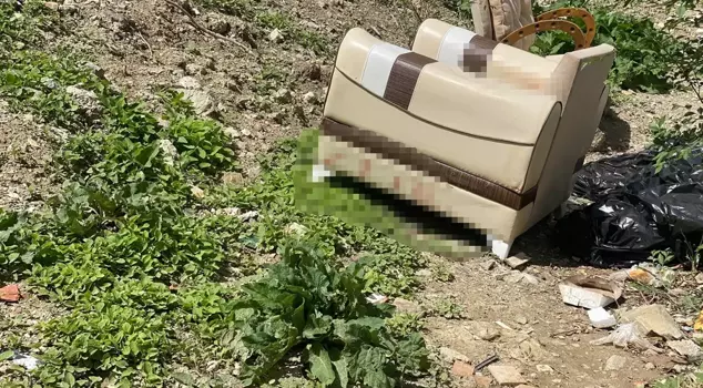 A cancer patient killed his wife and then committed suicide.