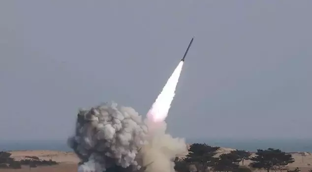 The Houthis attacked Israel with a ballistic missile! Sirens were heard rising from Tel Aviv.