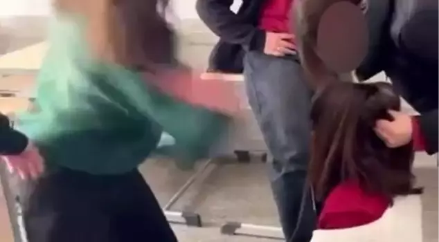 The high school violence incident has caused trouble for 14 people! The principal has been suspended, and 1 student has been arrested.