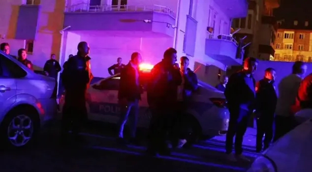 They reported the police to the police: They are beating us.