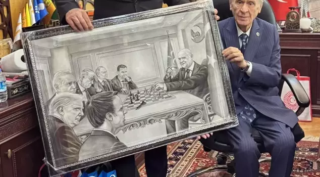 A gift that caught Bahçeli's attention! It checkmated all the leaders.