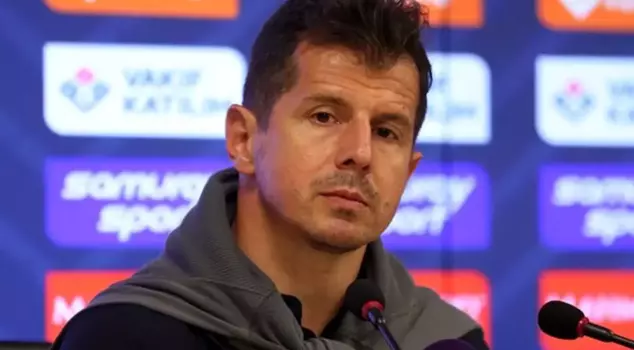 Emre Belözoğlu's reaction to Arda Kardeşler: A very bad referee.