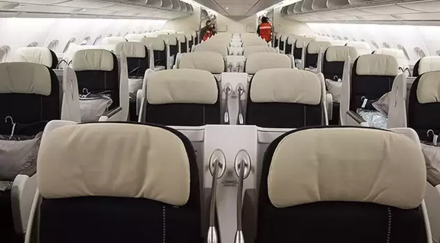 The Istanbul-London flight got into a disturbance, and the pilot called the police.