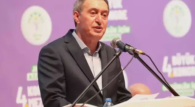 DEM Party member Tuncer Bakırhan apologized for his remarks regarding the village guards.