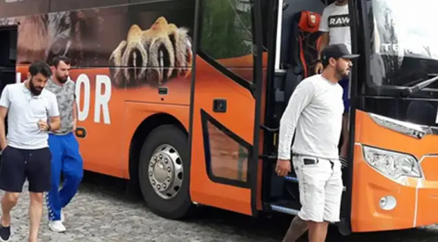 The players in the relegated team started to flee.