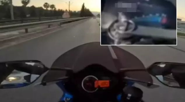 The police took action after seeing the speed on the speedometer! His/her driver's license was immediately confiscated.
