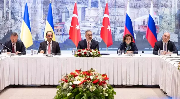 The historic summit in Istanbul in the world press: Erdoğan is becoming a regional player.