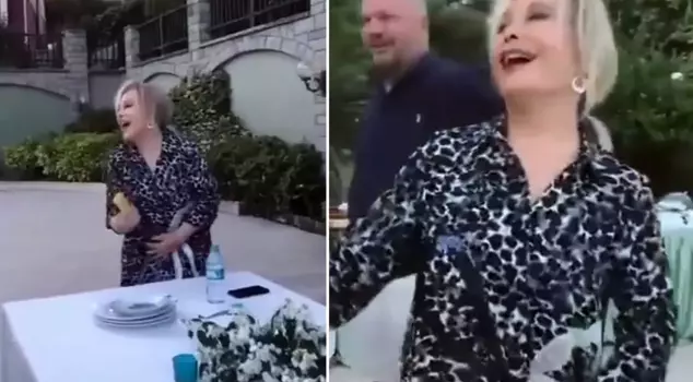 An unforgettable evening with Emel Sayın, who met with her neighbors for dinner.