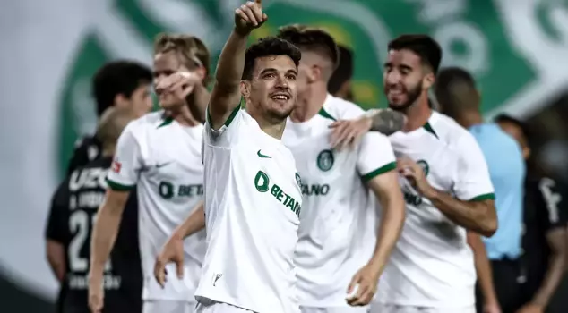 Our national stars lost the championship in the last week! Sporting is the champion in Portugal.