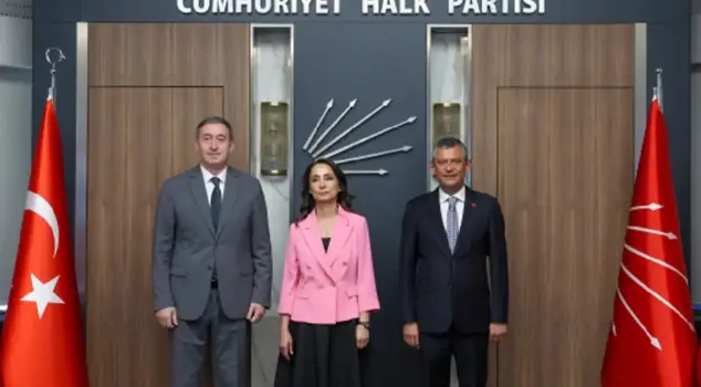 حزب DEM زار حزب CHP! خلال الاجتماع الذي استمر ساعة واحدة، تم طرح اقتراح باهتشلي بشأن اللجنة على الطاولة.