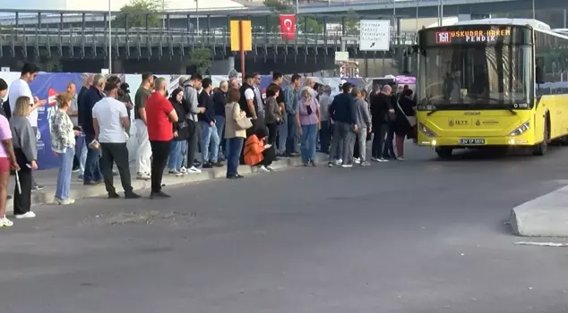 السائقون المضربون توصلوا إلى اتفاق مع بلدية إسطنبول الكبرى! الحافلات ستبدأ بالخدمة.
