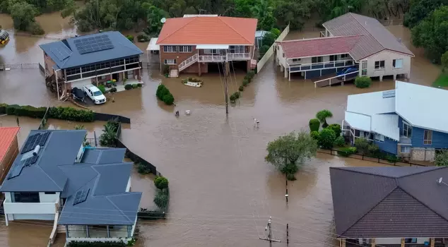 The death toll from the flood disaster in Australia has risen to 4.