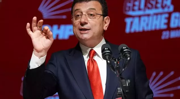 The use of İmamoğlu's photos and videos in public transportation has been banned.