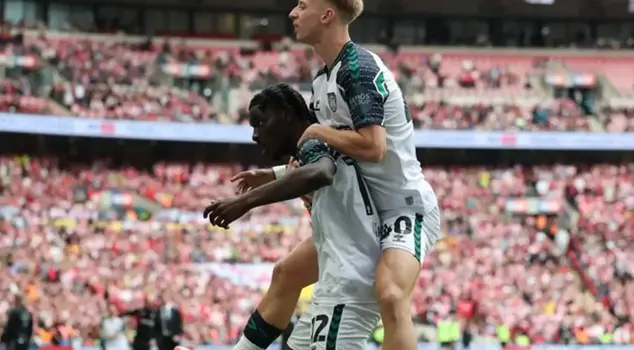 Historic comeback in the 90+5'! The third team promoted to the Premier League has been determined.