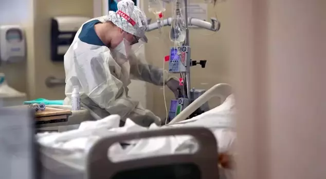 The child who was hospitalized due to a soccer ball impact was found to have a brain hemorrhage.