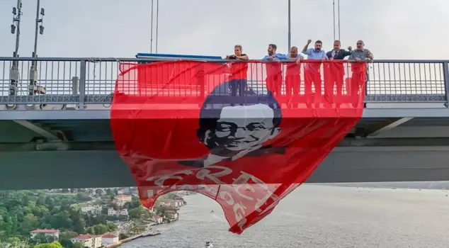An investigation has been initiated against CHP lawmakers who hung a banner of İmamoğlu on the bridge.
