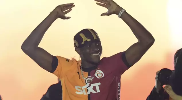 The transfer response everyone expected from Victor Osimhen.