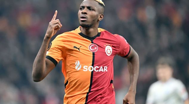 They announced the Osimhen transfer at midnight.