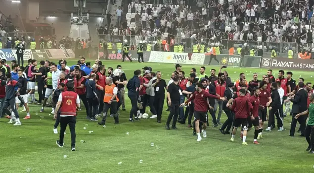 A decision of forfeit loss for the unfinished Elazığspor-Vanspor match.