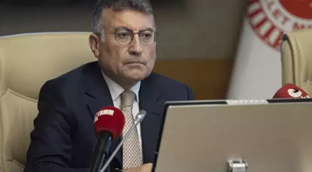 İnfaz düzenlemesinde anlaşmazlık iddiasına AK Parti'den yalanlama

فيما يتعلق بادعاء وجود خلاف حول تنظيم التنفيذ، نفى حزب العدالة والتنمية.