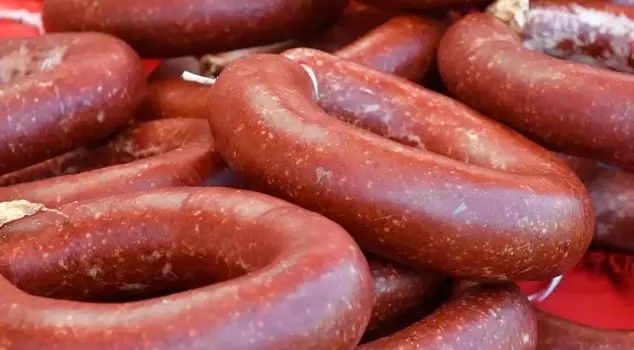 The ministry has revealed 4 more sausage brands! They are being recalled from stores.
