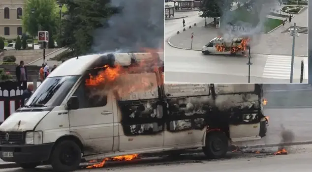 The angry citizen set his vehicle on fire by pouring gasoline during the inspection.
