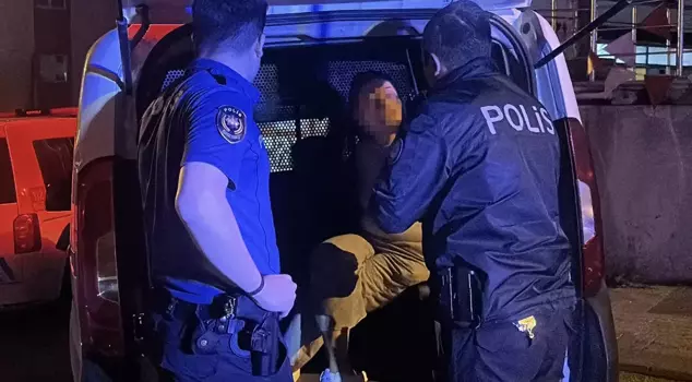 A woman who had broken up with her boyfriend took her mother hostage with a knife.