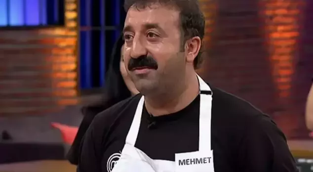Şiddet iddiasıyla gözaltına alınan 'Şırdancı Mehmet' yaşananları anlattı. 

تم اعتقال 