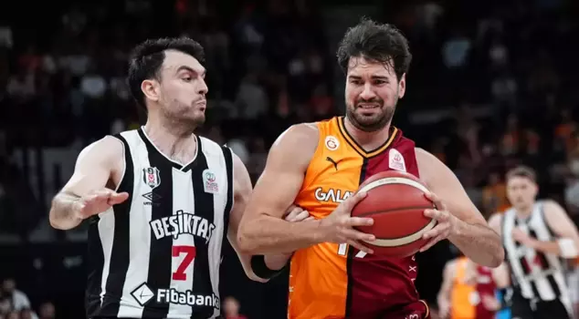 Beşiktaş Fibabanka leads Galatasaray by 22 points! The series score is now 2-0.