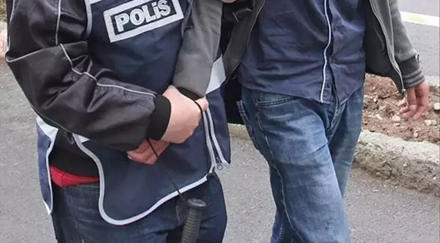 Three people who resisted the police in Çorum were arrested.