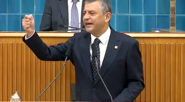 CHP leader Özel's ultimatum to the trustee: Our 2 million members will stand up for their rights.