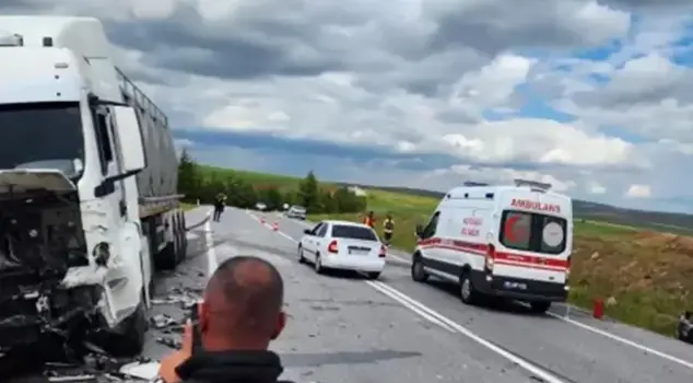 A milk tanker collided head-on with a car in Nevşehir! 2 people lost their lives.