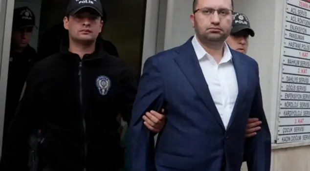 CHP member Hakan Bahçetepe has been arrested, and Gaziosmanpaşa Municipality may switch to the AK Party.