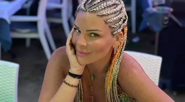 Confession of Infidelity from Pelin Öztekin