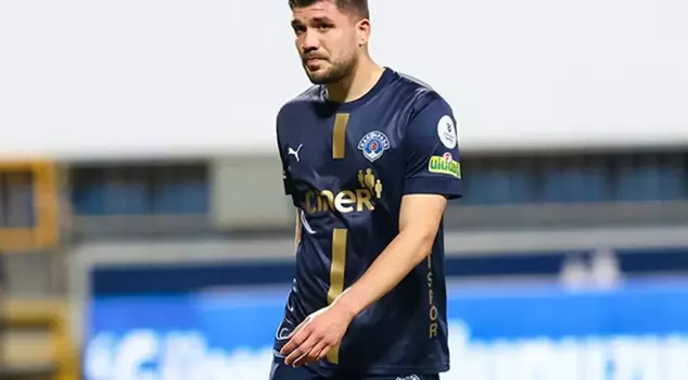 The Turkish star of the Super League is transferring to the United Arab Emirates.