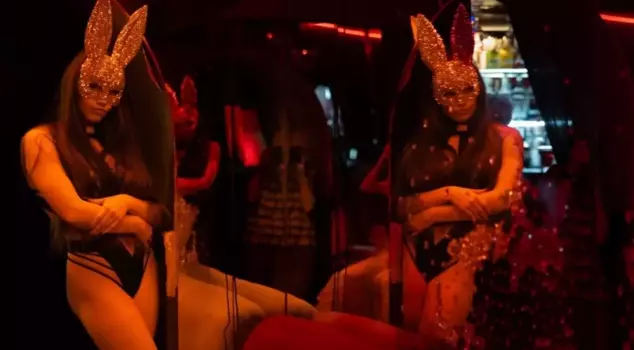 The story of the dance club that remained open despite the bombs in Ukraine.