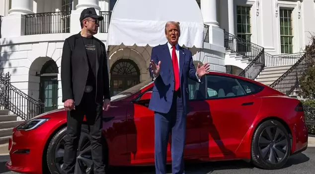 The tension between Trump and Musk has caused Tesla shares to drop by over 10%.