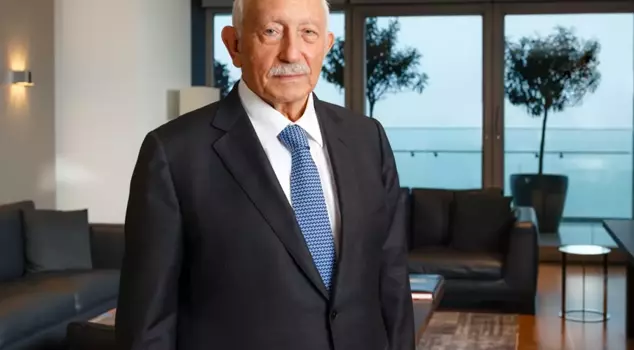Famous industrialist Asım Kibar has passed away.