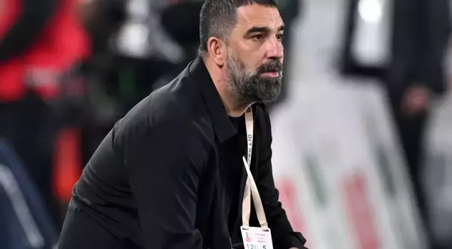 Arda Turan wants the national striker to join Shakhtar Donetsk.