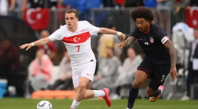 Surprise suitor for Kerem Aktürkoğlu! They watched from the stands during the match against the USA.