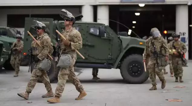 Conflicts have intensified in the U.S., and soldiers have taken to the streets on Trump's orders.