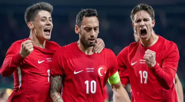 The national team will compete against each other in the USA.
