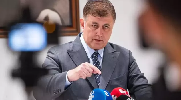 Cemil Tugay targeting the union: We will lay off 1,030 municipal employees.