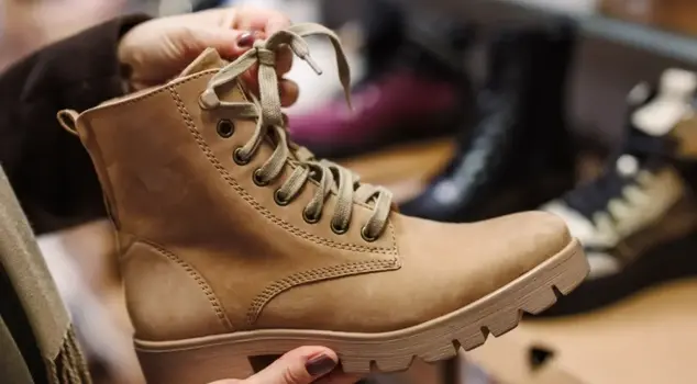 Turkey's 100-year-old shoe giant has declared bankruptcy protection.